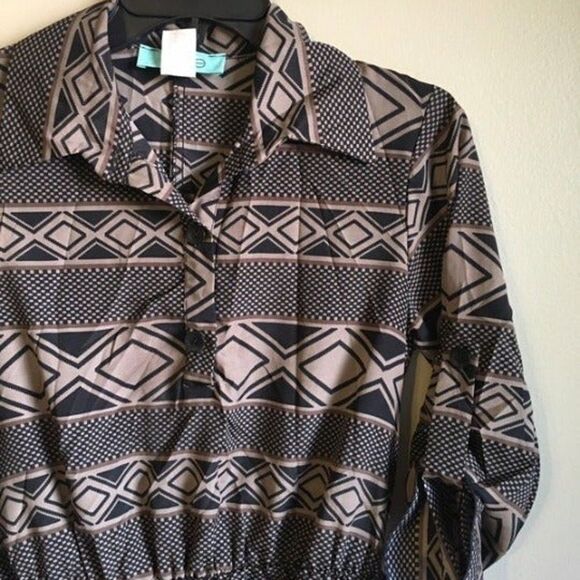 Karlie small dress - Picture 4 of 4